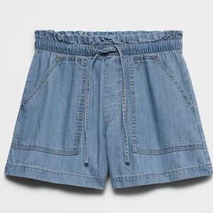 NWT Banana Republic MID-RISE DENIM PULL-ON SHORT